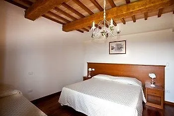 مزرعة للإقامة Le Rondini Di Francesco Di Assisi